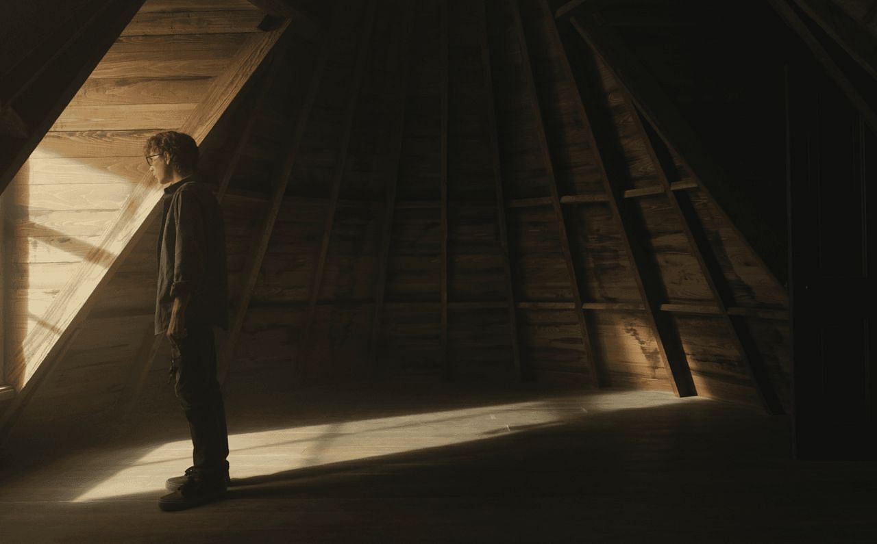 A snippet from the sci-fi drama film The Life of Chuck. (Image via Neon Rated)